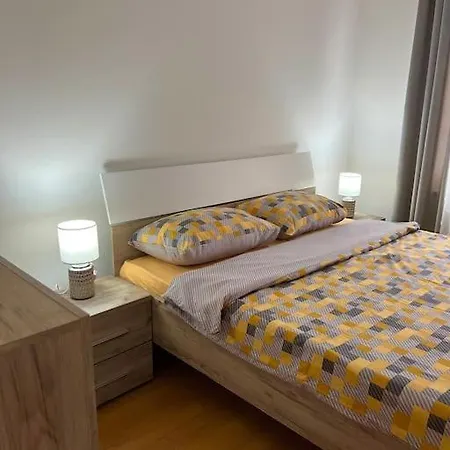 Apartman Flora Belgrade Exterior photo
