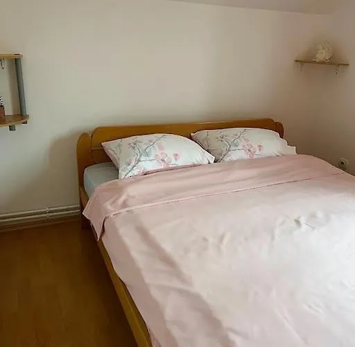 Apartman Flora